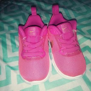 Size 5 for toddler girl nikes